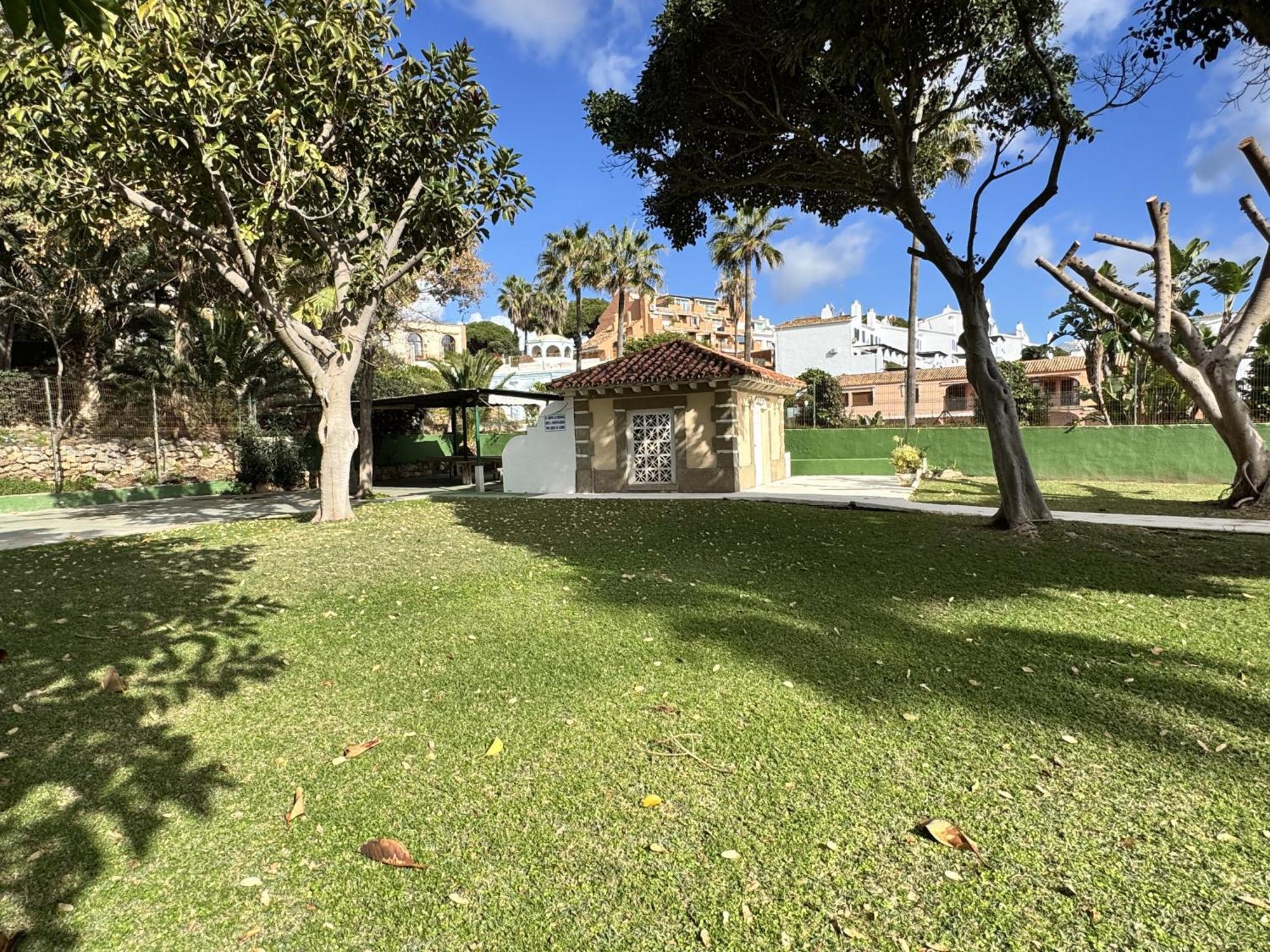 Beachfront Studio ,The View Calahonda, Panoramic Sea Views Sitio de Calahonda Exterior photo
