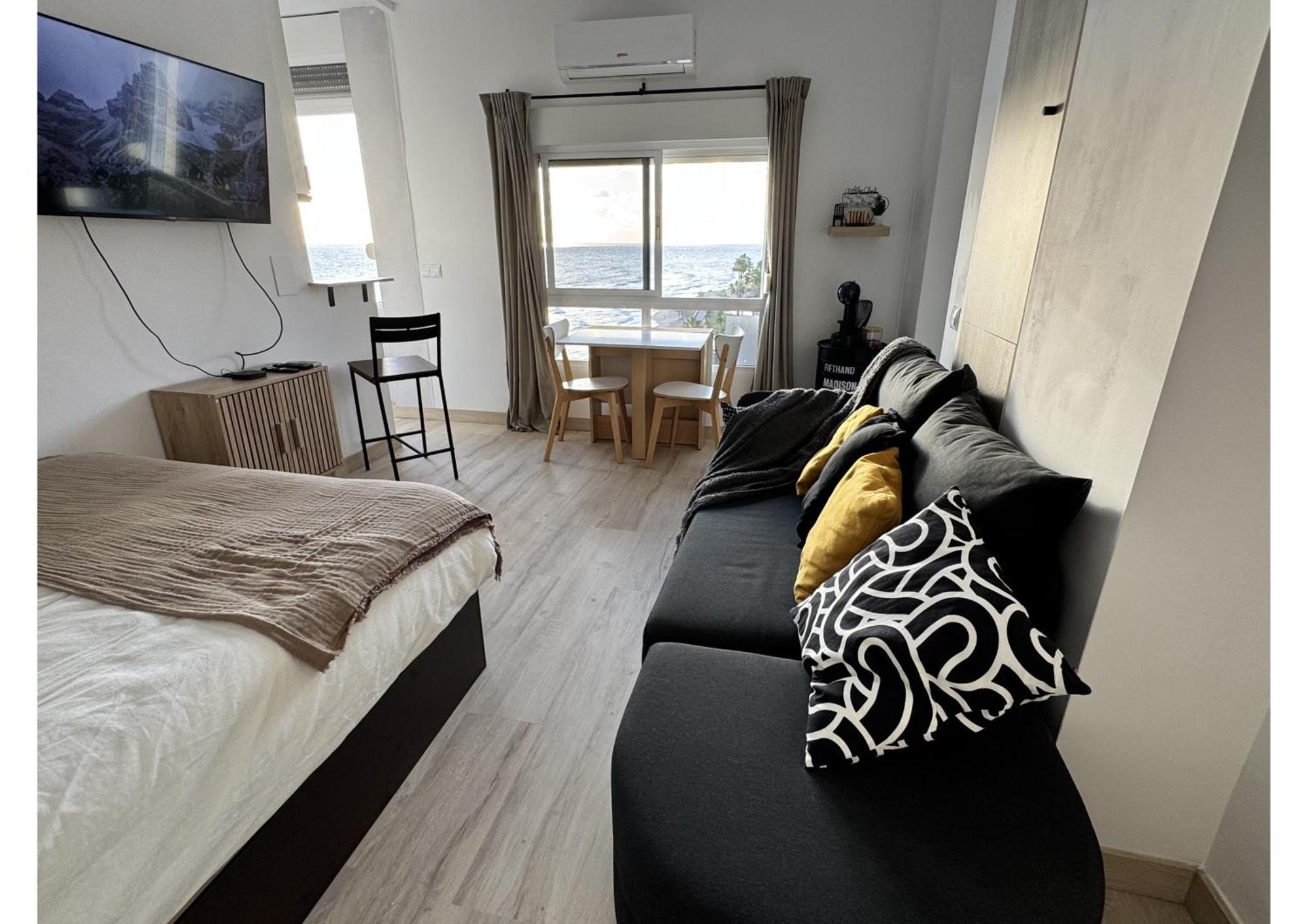 Beachfront Studio ,The View Calahonda, Panoramic Sea Views Sitio de Calahonda Exterior photo