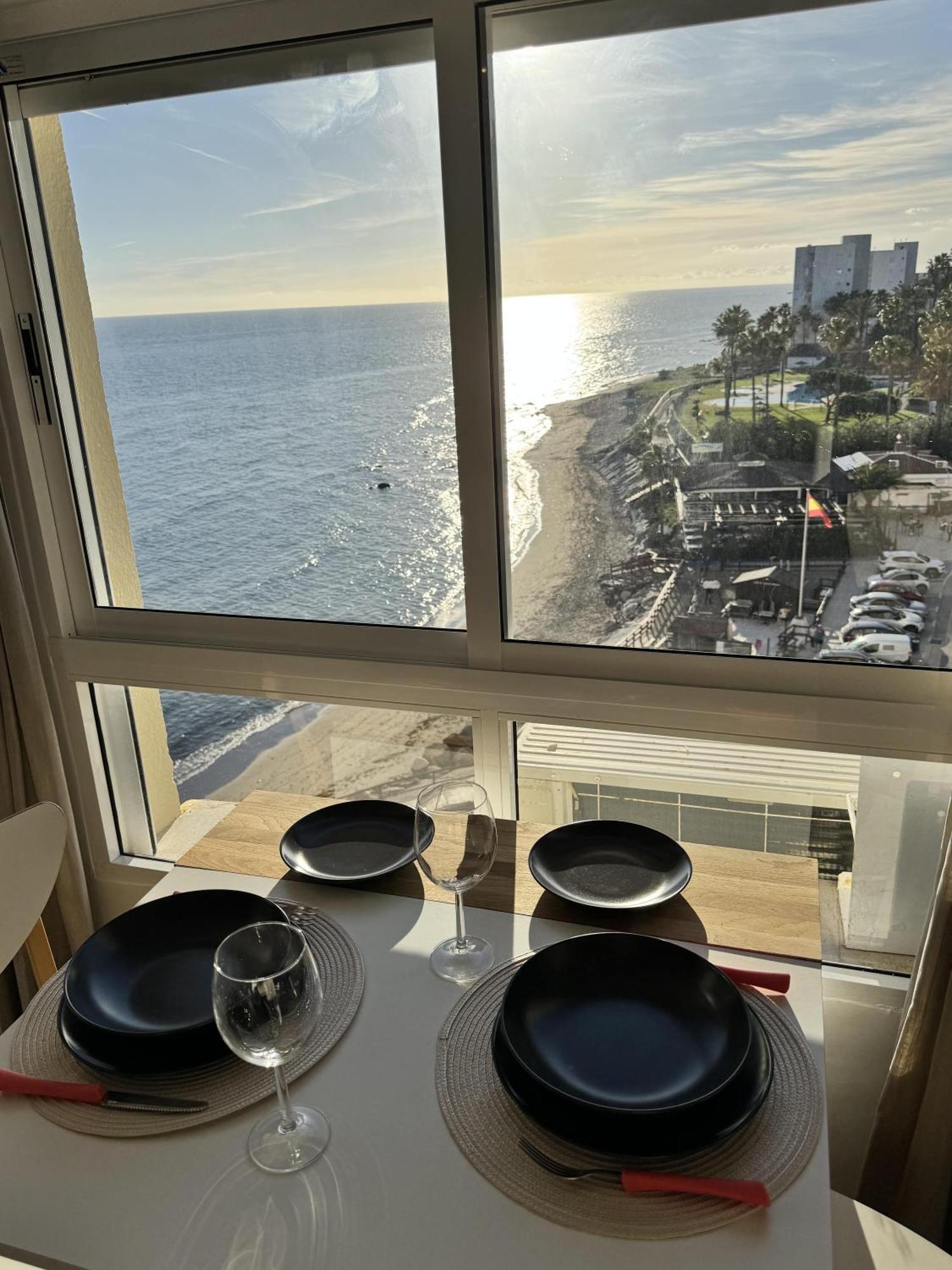 Beachfront Studio ,The View Calahonda, Panoramic Sea Views Sitio de Calahonda Exterior photo