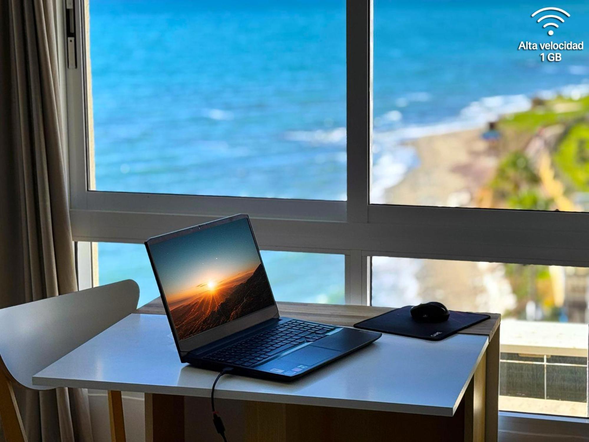 Beachfront Studio ,The View Calahonda, Panoramic Sea Views Sitio de Calahonda Exterior photo