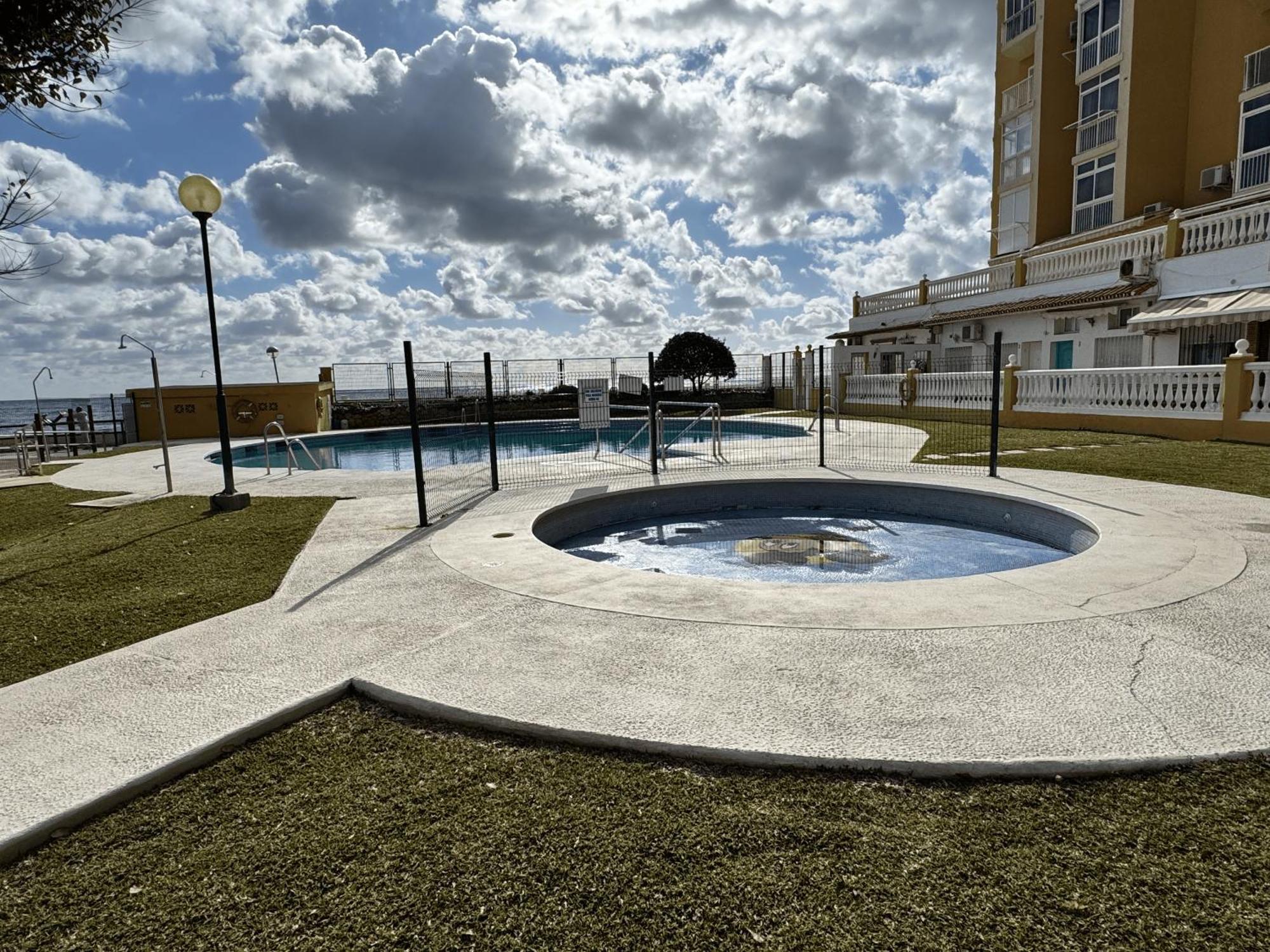 Beachfront Studio ,The View Calahonda, Panoramic Sea Views Sitio de Calahonda Exterior photo